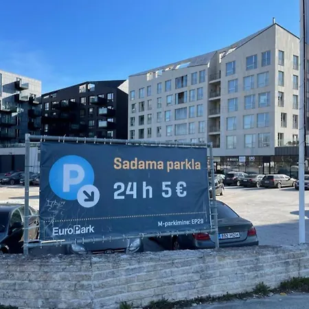 Deluxe Art In Heart Of 公寓 塔林