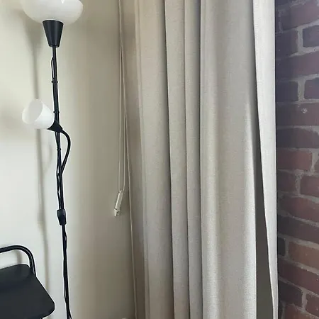 Apartment Deluxe Art In Heart Of