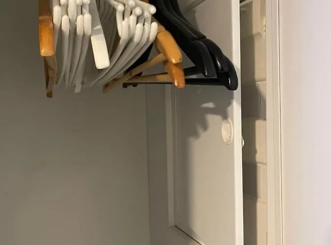 Deluxe Art In Heart Of